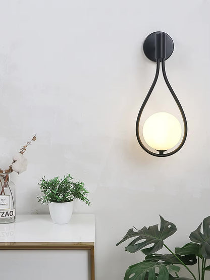 Delphine – Modern Wall Lamp