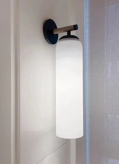 Isabeau - Modern Nordic Wall Lamp