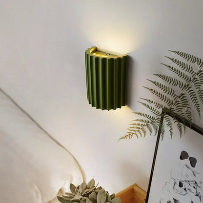 Isotta - Modern Wall Lamp