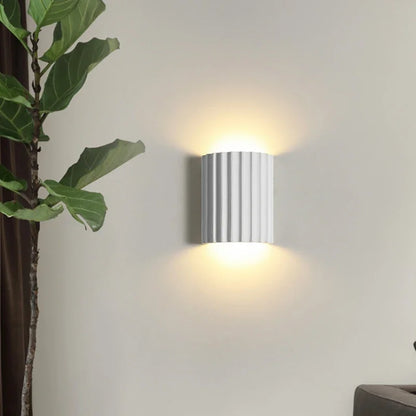 Isotta - Modern Wall Lamp